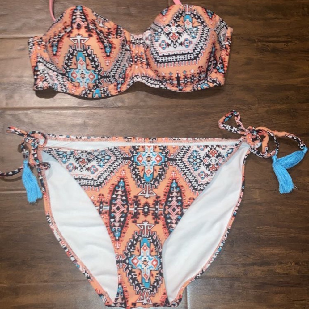 Bikini cute